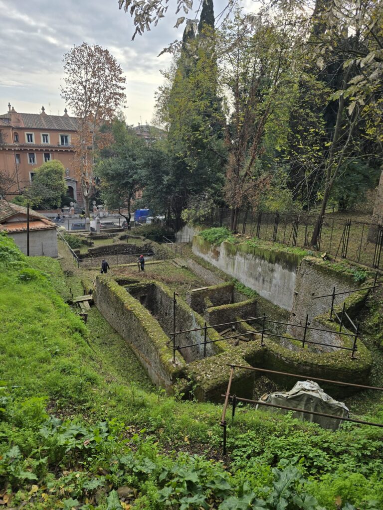 AREA ARCHEOLOGICA DEL SANTUARIO SIRIACO [INTRA OPERAM]