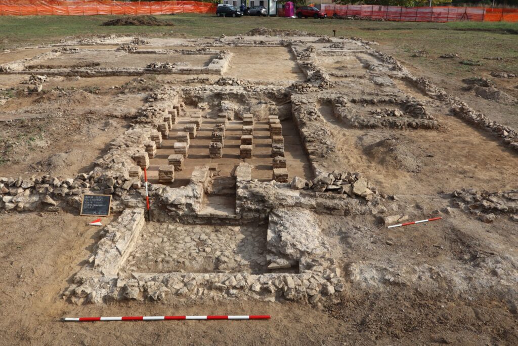 VILLA F DI DRAGONCELLO [INTRA OPERAM]