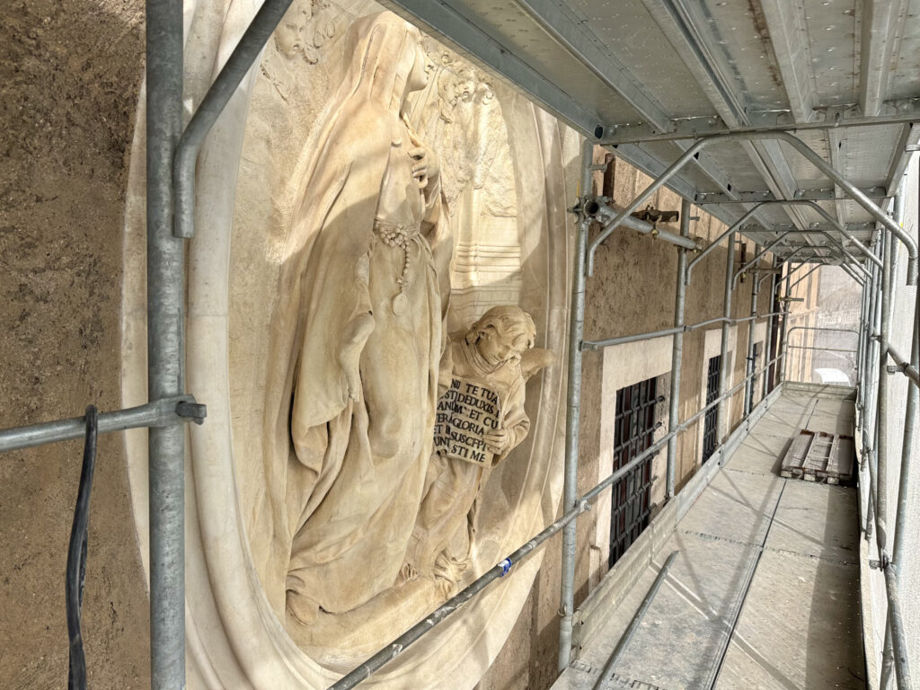 MONASTERO DELLE OBLATE DI SANTA FRANCESCA ROMANA [INTRA OPERAM]