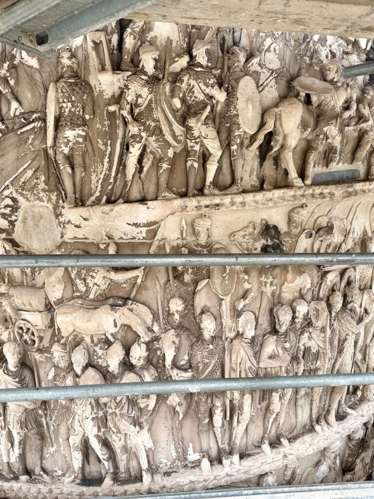 COLONNA DI MARCO AURELIO [INTRA OPERAM]