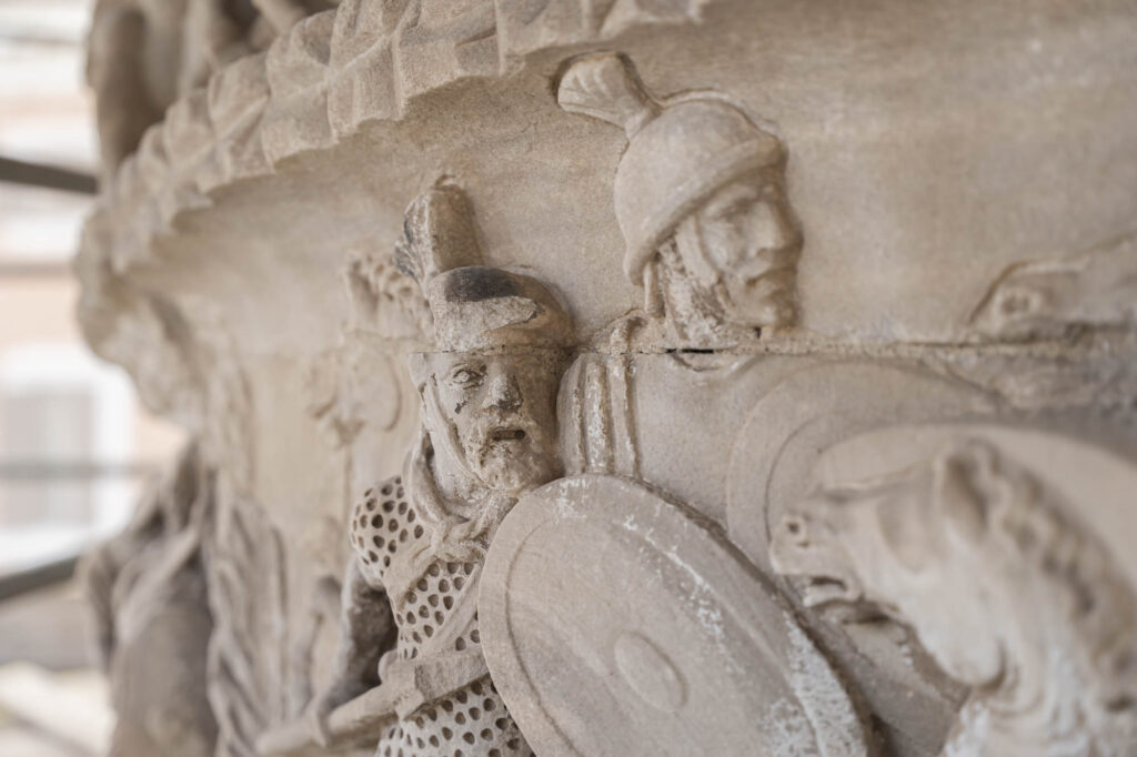 COLONNA DI MARCO AURELIO [INTRA OPERAM]