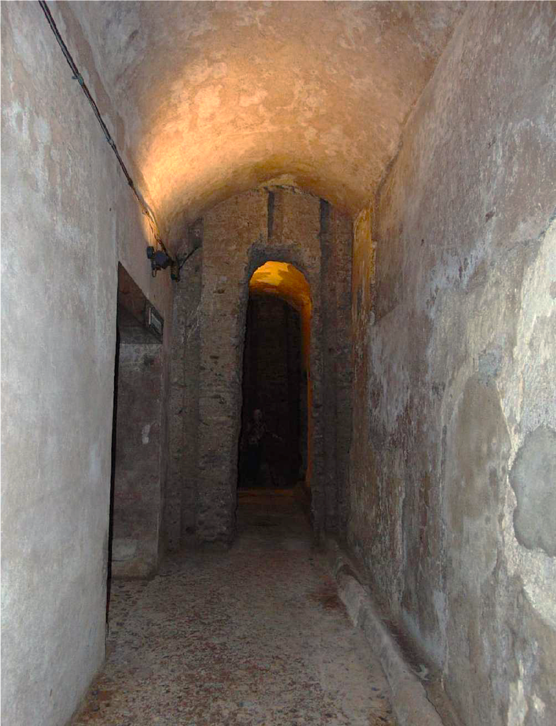 DOMUS DI LARGO ARRIGO VII [ANTE OPERAM]