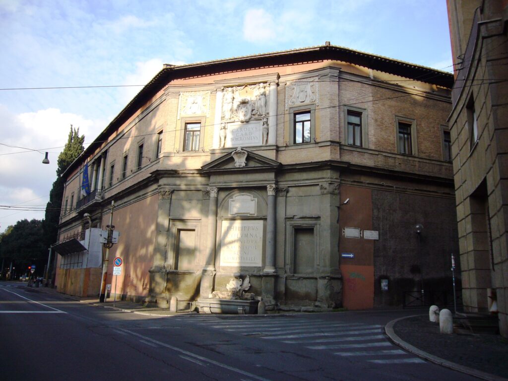 PALAZZO BORROMEO