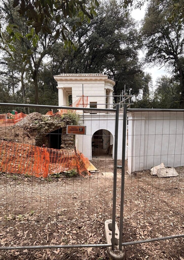 VILLA ADA [INTRA OPERAM]